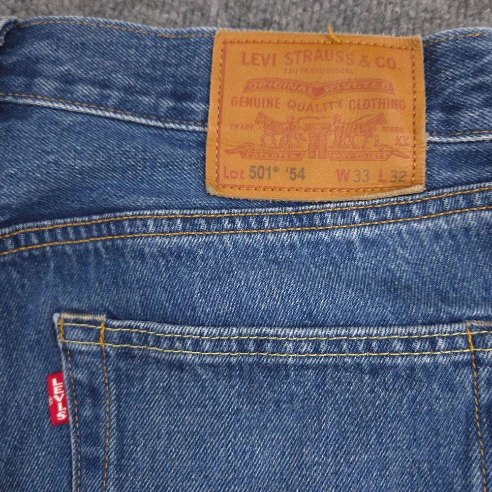 Levis Jeans Mens 33X32 Blue Premium 501 '54 Straight Big E Medium Wash Denim